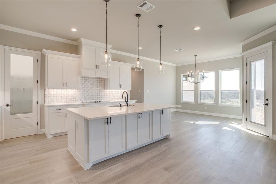 Furnished interior view inside a new home in , Weatherford (Image 9).