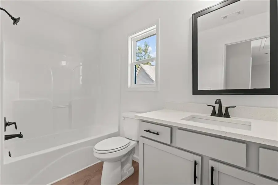 Furnished interior view inside a new home in , Carrollton (Image 7).