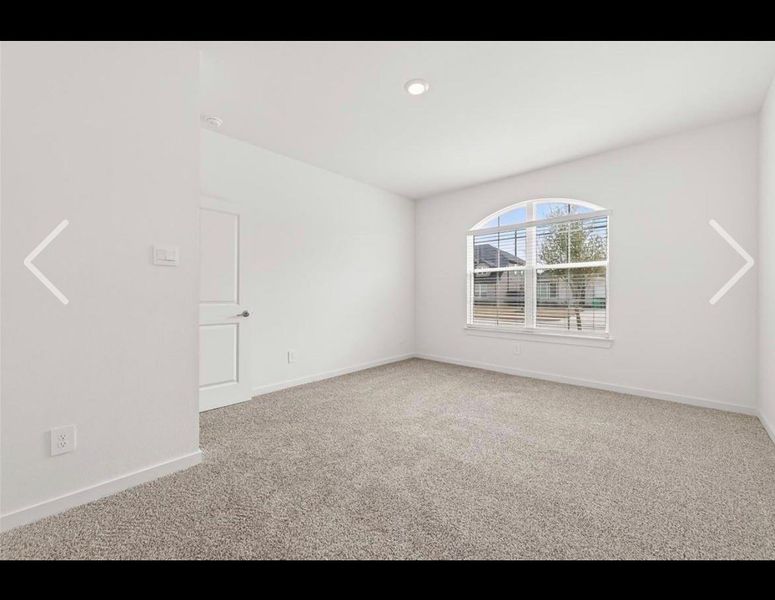 Spacious, unfurnished interior of a new home in Harvest Green, Richmond (Image 17).