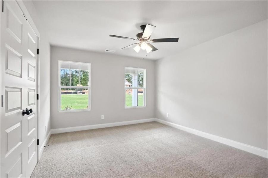 Spacious, unfurnished interior of a new home in , Hartwell (Image 21).