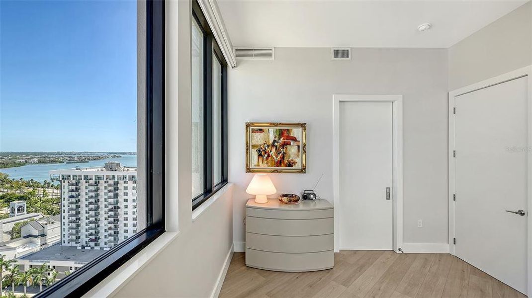 Furnished interior view inside a new home in , Sarasota (Image 10).
