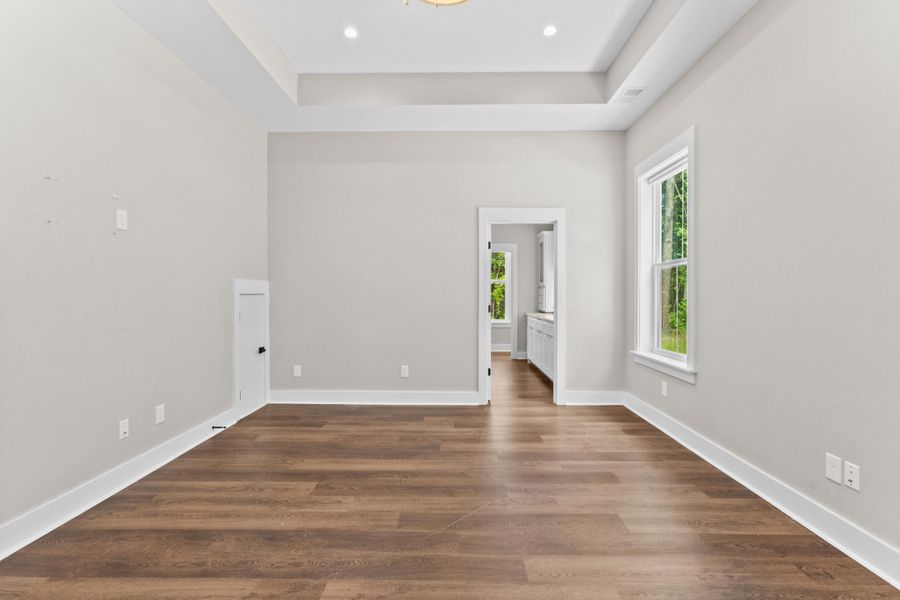 Spacious, unfurnished interior of a new home in , Walterboro (Image 18). Spacious, unfurnished interior of a new home in , Walterboro (Image 18).
