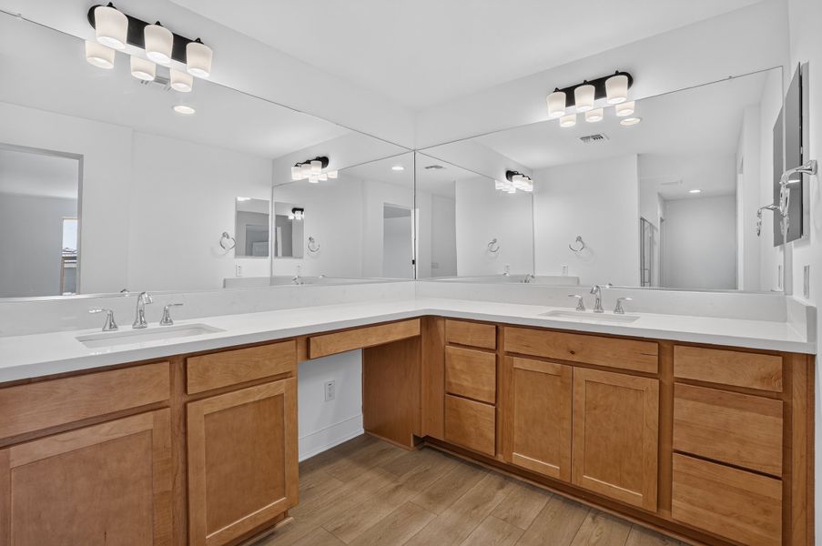 Furnished interior view inside a new home in Allen Ranches, Litchfield Park (Image 12).