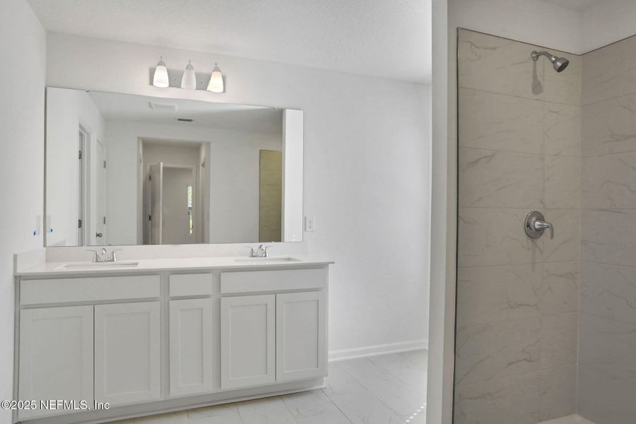 Image 32 of a home in Cordova Palms.