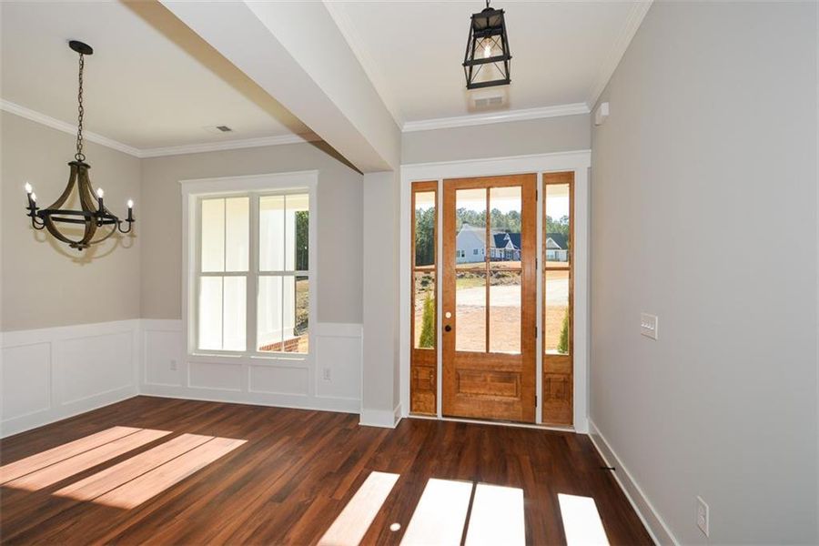 Spacious, unfurnished interior of a new home in , Jasper (Image 24).