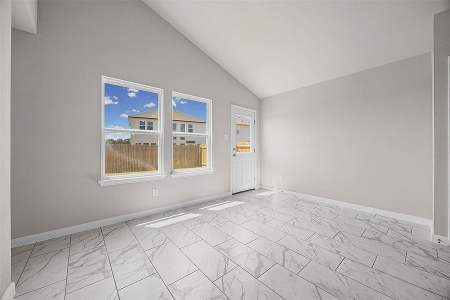 Spacious, unfurnished interior of a new home in Butler Farms, Liberty Hill (Image 11).