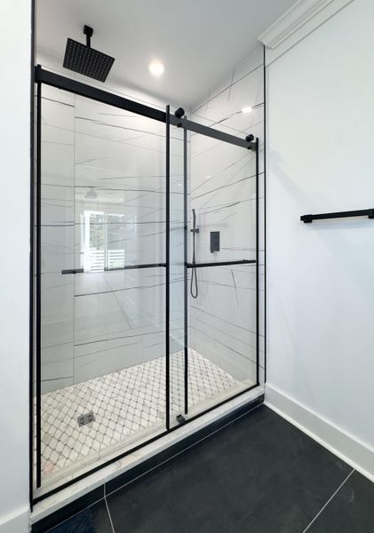 Image 35 of a home in .