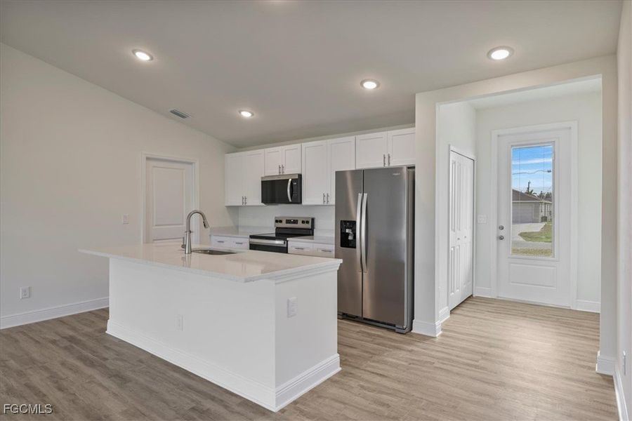 Furnished interior view inside a new home in Cape Coral, Cape Coral (Image 8).