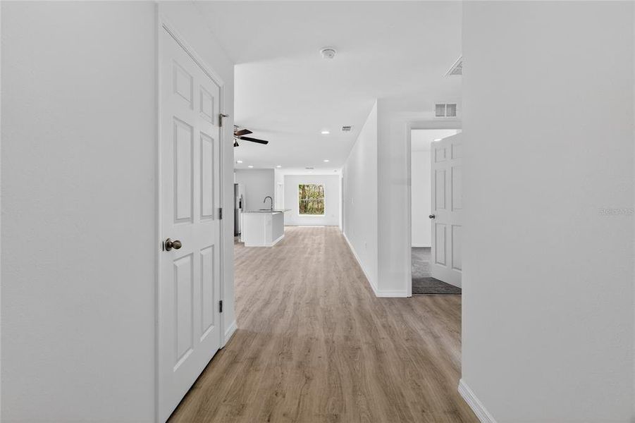Spacious, unfurnished interior of a new home in , Haines City (Image 30). Spacious, unfurnished interior of a new home in , Haines City (Image 30).