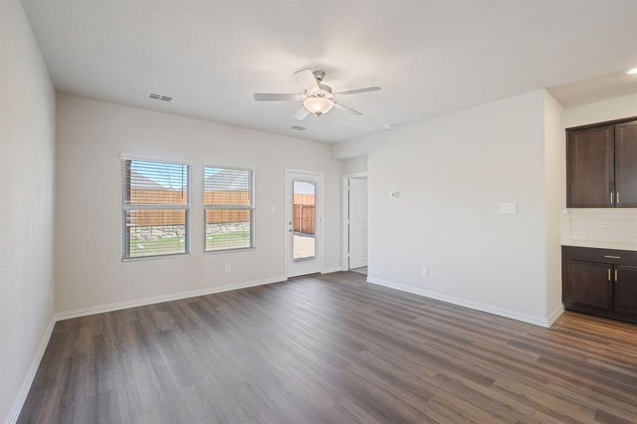 Photo is not of the actual home, but is an inspirational photo of builder’s model home and may depict options, furnishings, and/or decorator features that are not included.