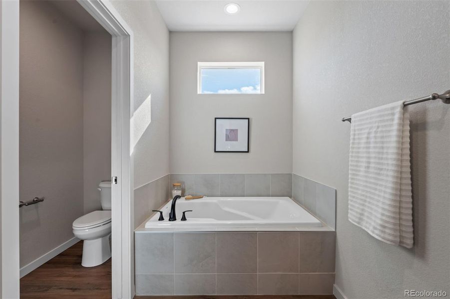 Furnished interior view inside a new home in , Calhan (Image 30).