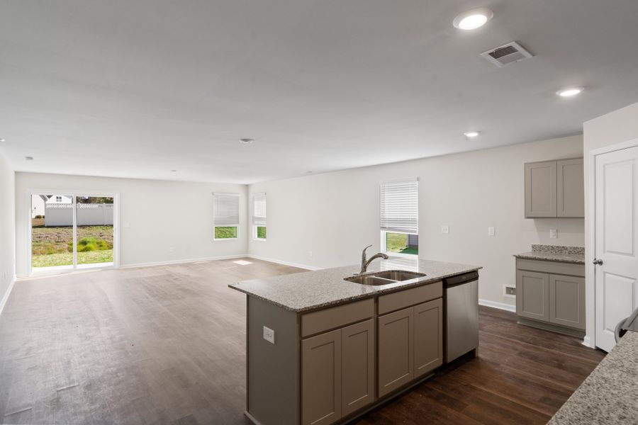 3br New Home in Conway, SC.  - Slide 12