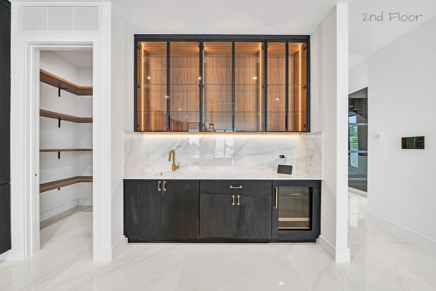 6 Kitchen (12) 6 Kitchen (12)