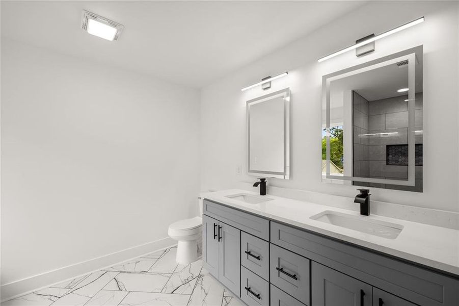 Furnished interior view inside a new home in , Clarkesville (Image 13).