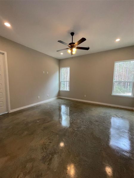 Spacious, unfurnished interior of a new home in , Huntsville (Image 28). Spacious, unfurnished interior of a new home in , Huntsville (Image 28).