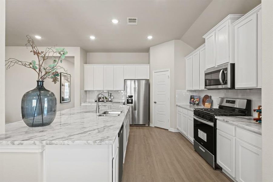 Furnished interior view inside a new home in Rocky Creek Crossing, Fort Worth (Image 7).