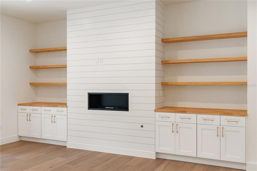 Furnished interior view inside a new home in , Sarasota (Image 13).