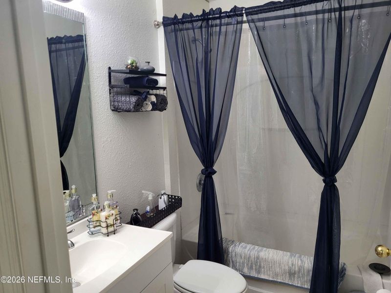 Furnished interior view inside a new home in , Jacksonville (Image 12).