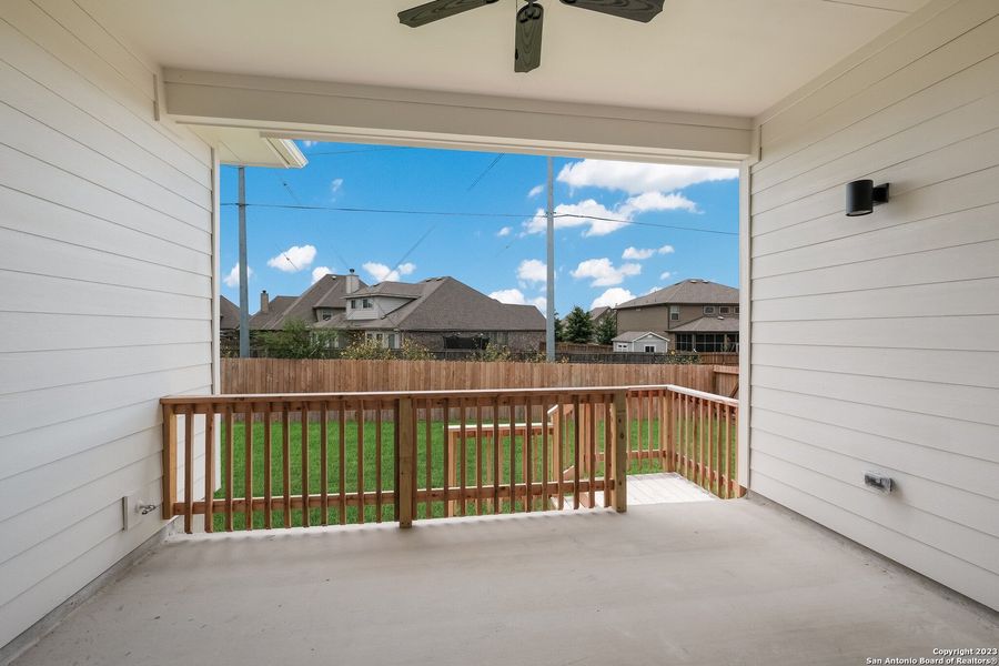 Furnished interior view inside a new home in Foxbrook, Cibolo (Image 12).