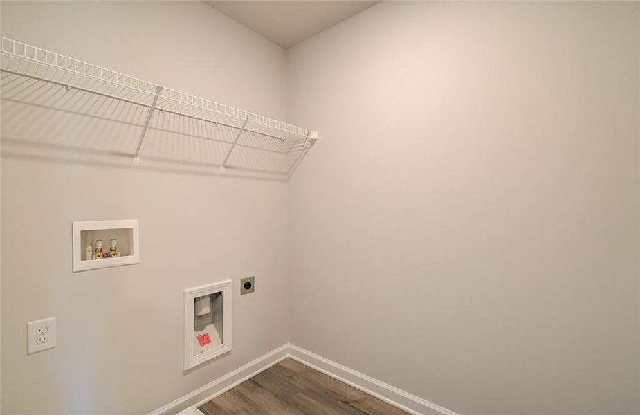 Spacious, unfurnished interior of a new home in Crofton Place Enclave, Snellville (Image 18).