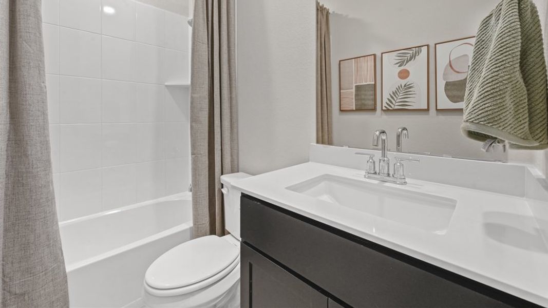 Representative furnished interior of a home built from the Vail by D.R. Horton in Madera, Royse City (Image 52). Representative furnished interior of a home built from the Vail by D.R. Horton in Madera, Royse City (Image 52).