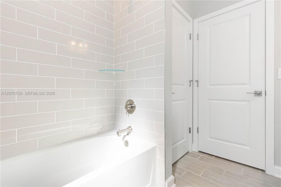 Image 25 of a home in .
