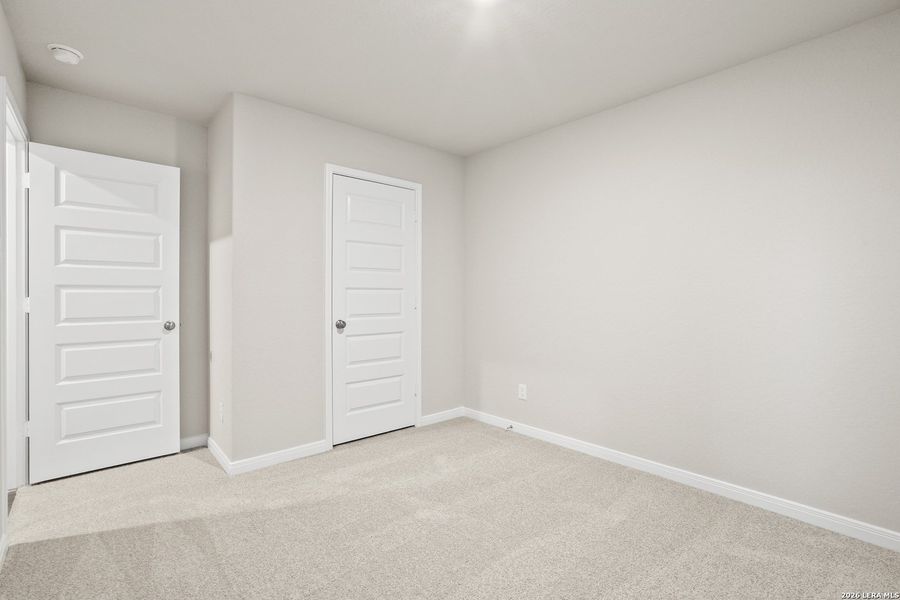 Spacious, unfurnished interior of a new home in Hickory Ridge, Elmendorf (Image 12).