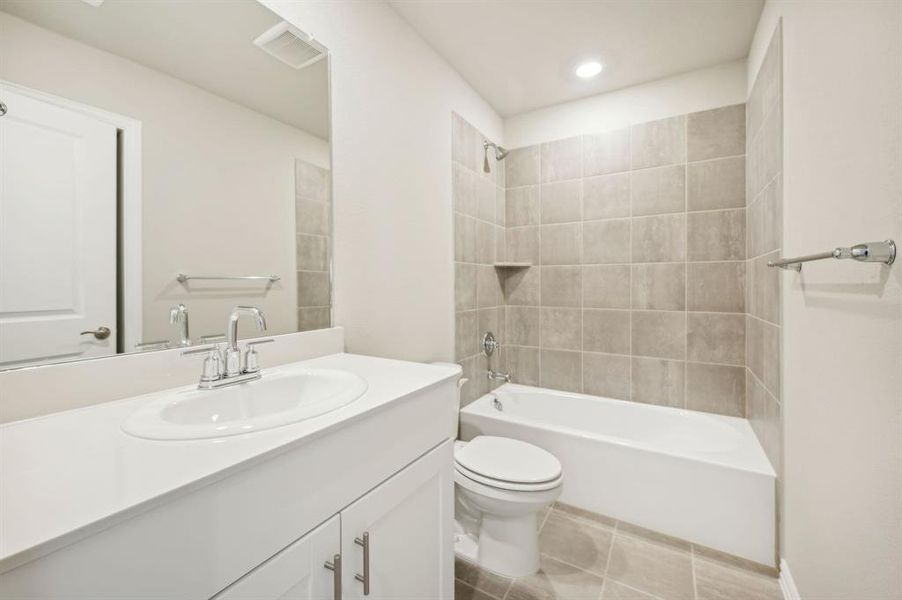 Photo is not of the actual home, but is an inspirational photo of builder’s model home and may depict options, furnishings, and/or decorator features that are not included.