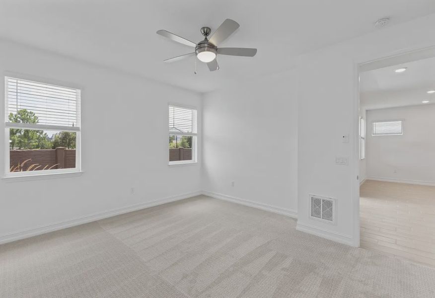 Valletta Primary Bed - 11 of 16