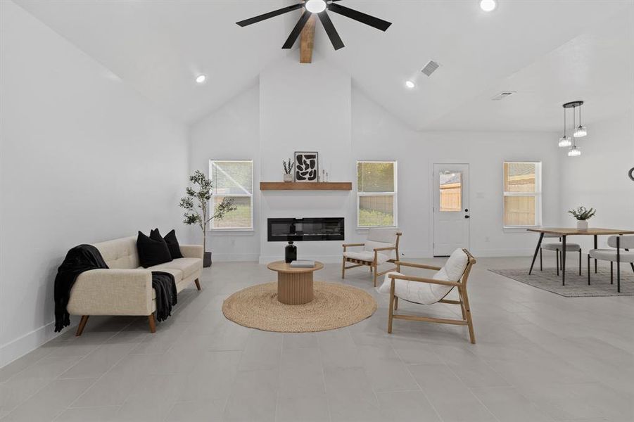 Furnished interior view inside a new home in , Fort Worth (Image 6).