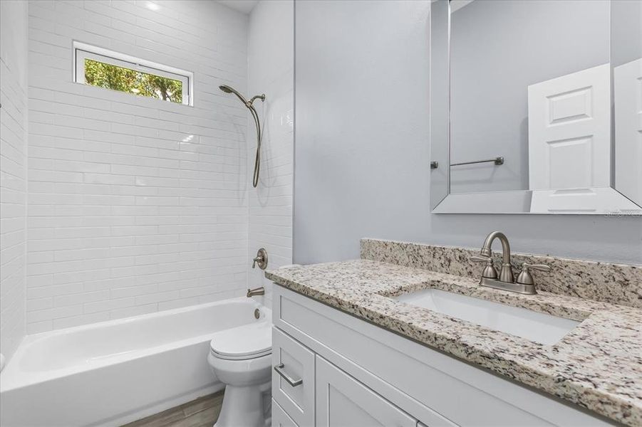 Furnished interior view inside a new home in , Kissimmee (Image 10).