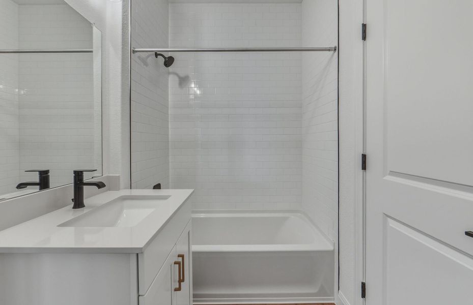 Furnished interior view inside a new home in Horizon Lake, Leander (Image 5).