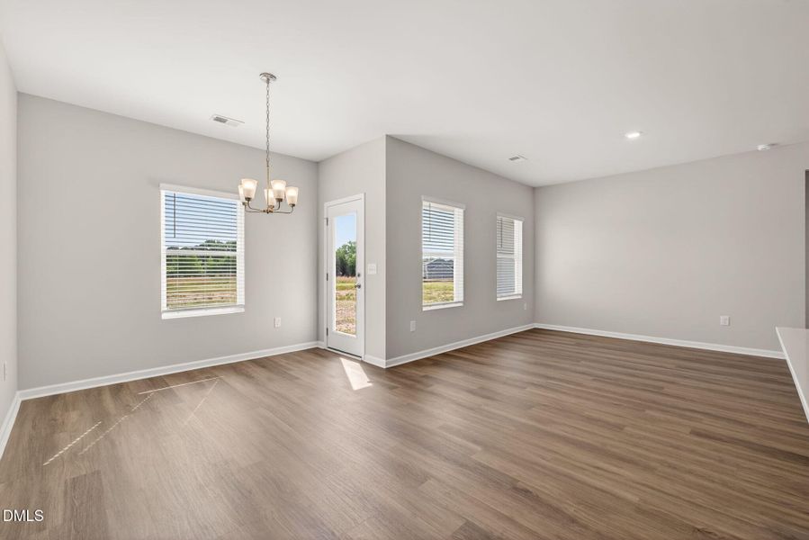 4-web-or-mls-DSC07594 4-web-or-mls-DSC07594