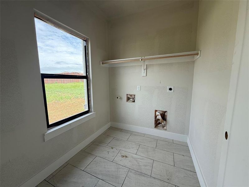 Image 14 of a home in Stillwater Lake Estates.