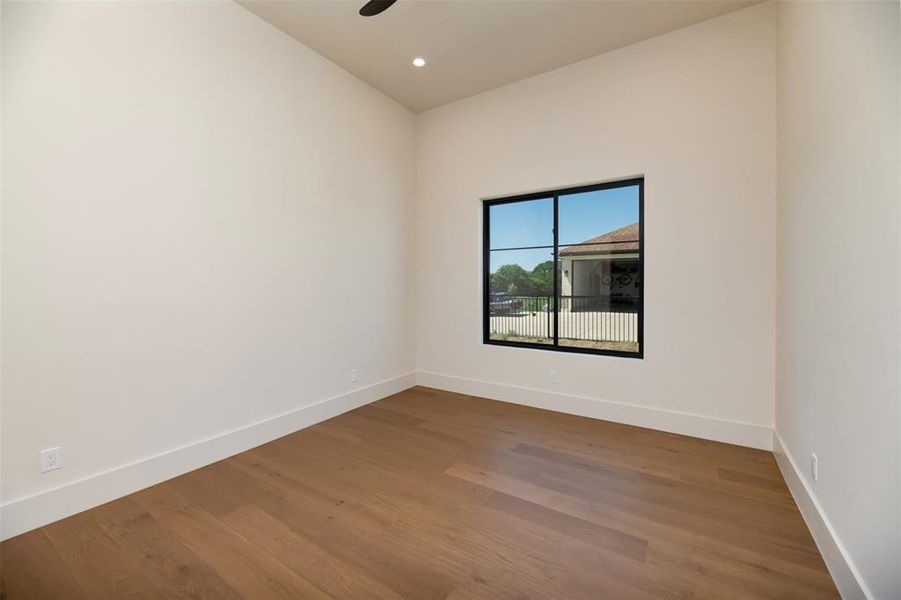 Spacious, unfurnished interior of a new home in , Heath (Image 34).