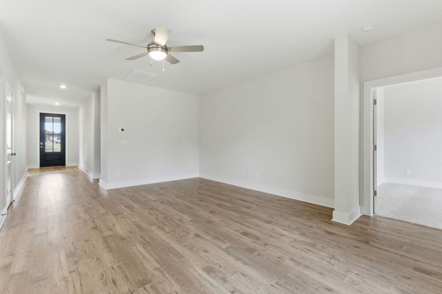 1429 CHARLES  DR, Chapel Hill, TN.  - Slide 7