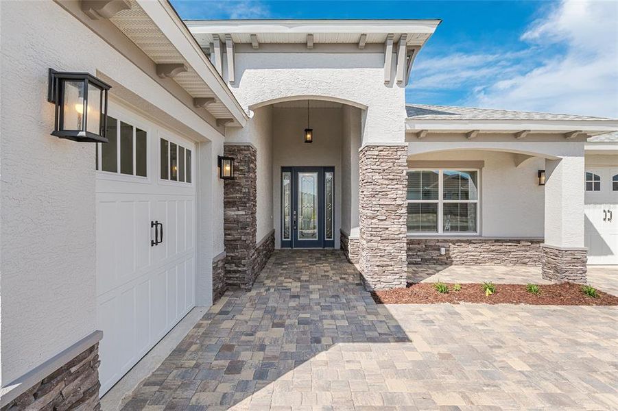 Exterior details and patio area of a home in , Ocala (Image 29). Exterior details and patio area of a home in , Ocala (Image 29).