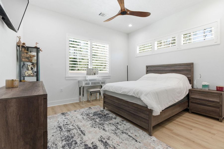 Furnished interior view inside a new home in , Magnolia (Image 6).