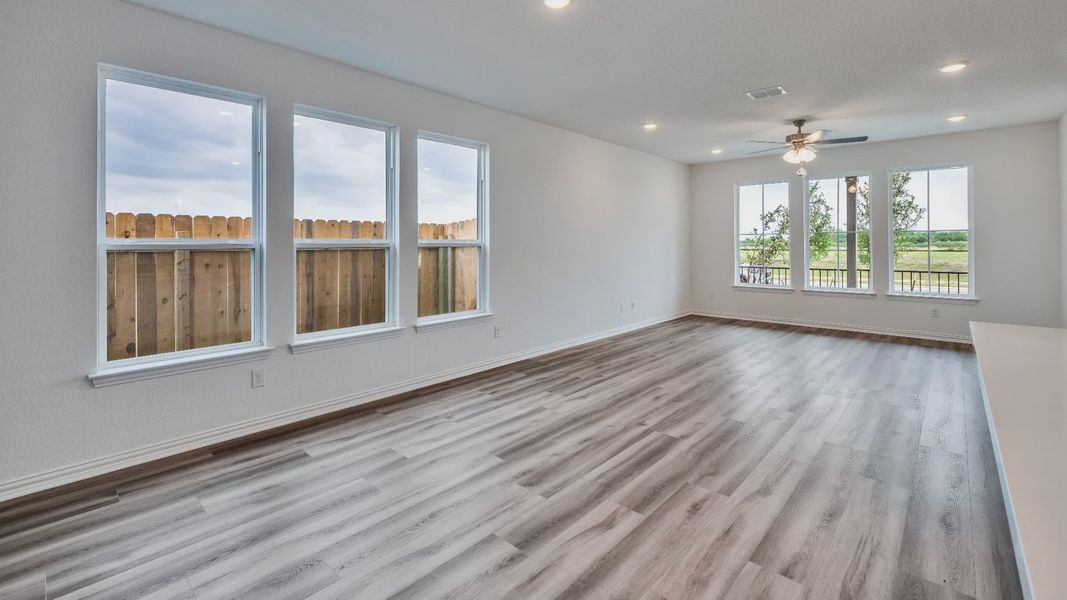 Furnished interior view inside a new home in Spring Creek, Taylor (Image 6).