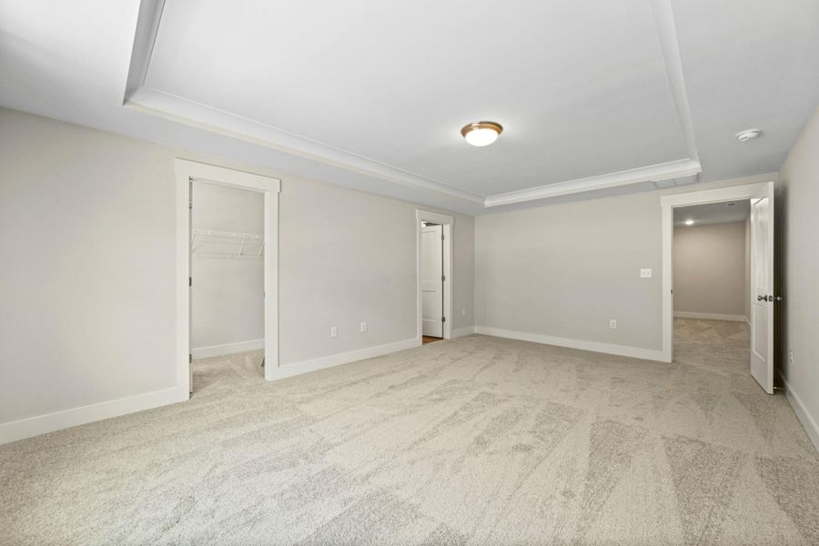 Spacious, unfurnished interior of a new home in Harbor Crossing, Greensboro (Image 27).