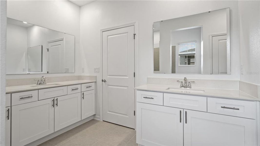 Furnished interior view inside a new home in Bridgewalk, St. Cloud (Image 7).