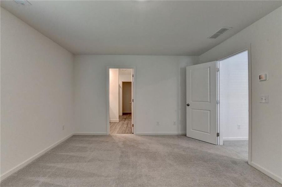 Spacious, unfurnished interior of a new home in , Braselton (Image 42).