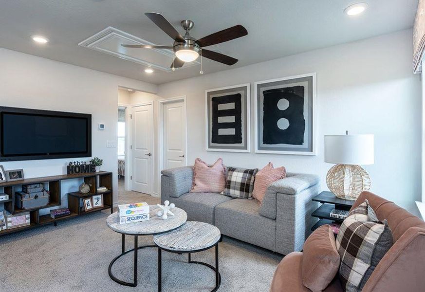 Furnished interior view inside a new home in Emory Crossing 40s, Hutto (Image 16).