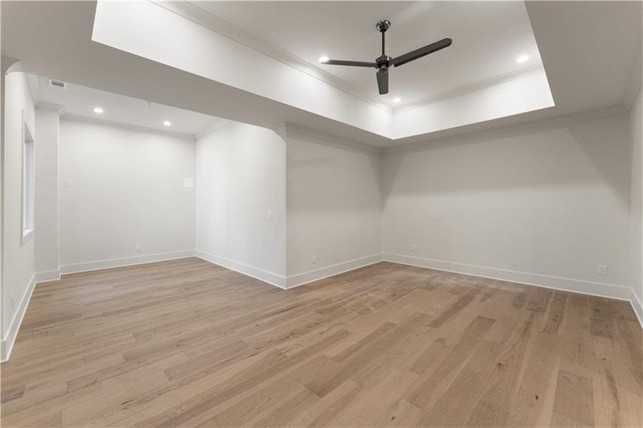 Spacious, unfurnished interior of a new home in , Dahlonega (Image 49).