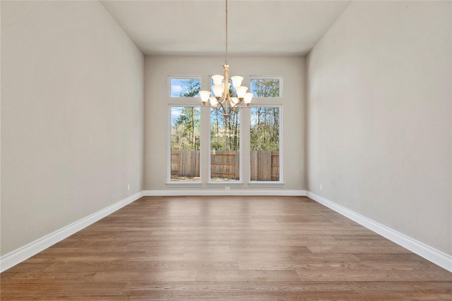 Spacious, unfurnished interior of a new home in , Conroe (Image 18). Spacious, unfurnished interior of a new home in , Conroe (Image 18).