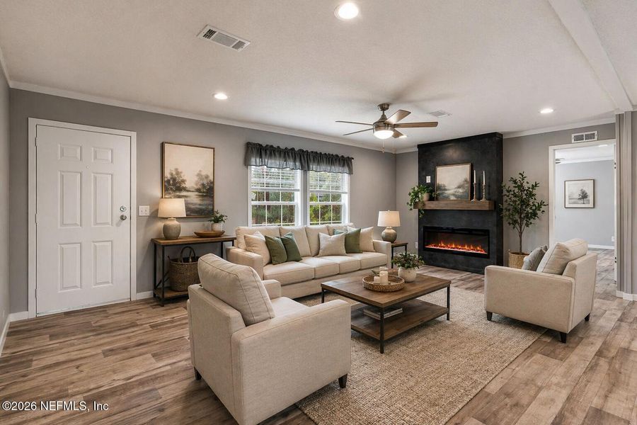Furnished interior view inside a new home in , Keystone Heights (Image 5).