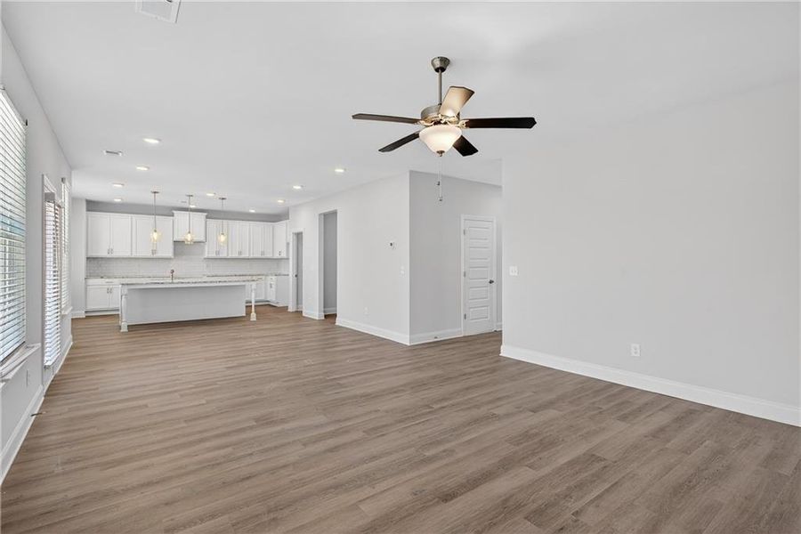 Spacious, unfurnished interior of a new home in Waters Edge, Mansfield (Image 20).