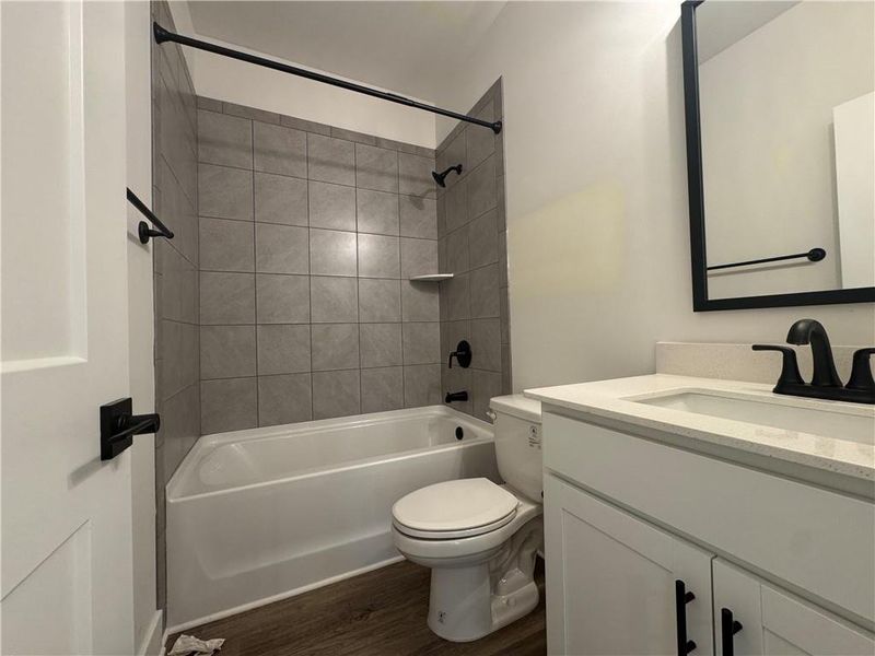 Furnished interior view inside a new home in Tuscany Hills, Douglasville (Image 4).