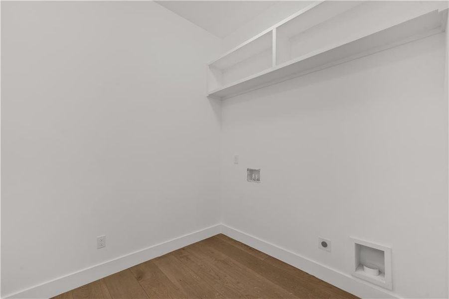 Spacious, unfurnished interior of a new home in , Atlanta (Image 45). Spacious, unfurnished interior of a new home in , Atlanta (Image 45).