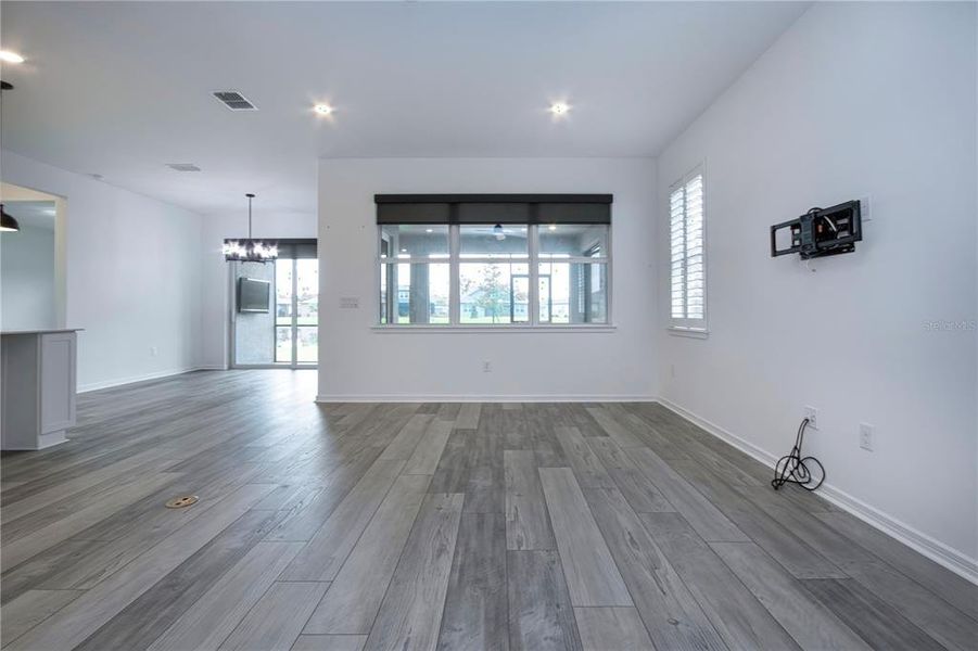 Spacious, unfurnished interior of a new home in , Parrish (Image 49).